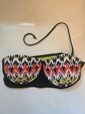 Colorful Ikat Bandeau Bikini Top - Black, Red, Lime, White